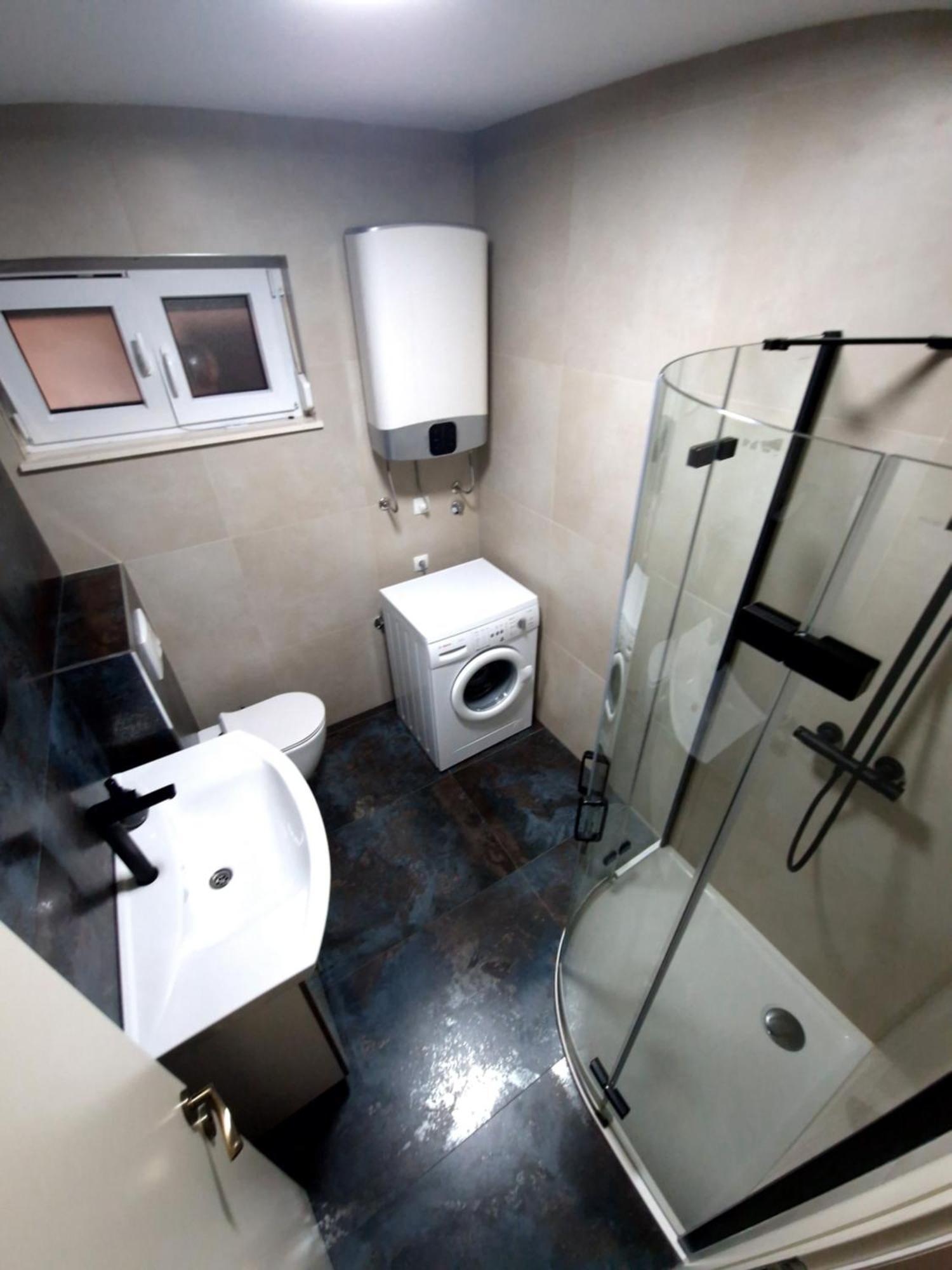 2 Bedroom Apartment Ljubica Sinj Esterno foto